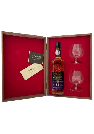 Saint James Réserve Privée 15 ans d'âge en coffret et ses 2 verres (1 verre absent)